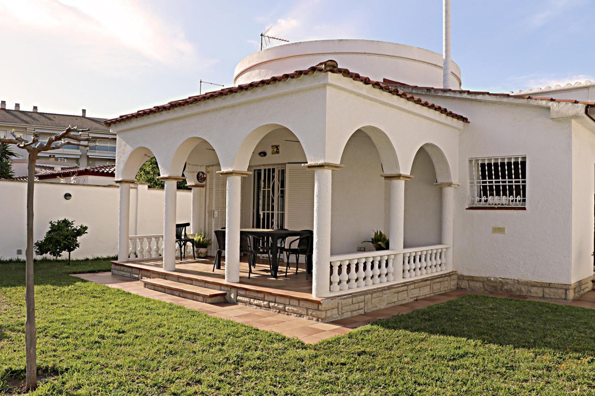 Villa Cambrils Beach Exterior photo